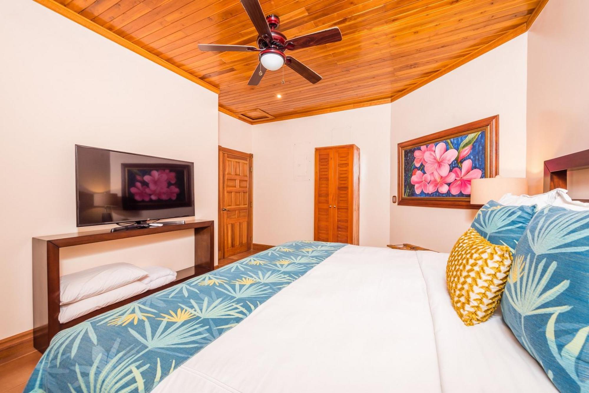 Blue Jewel Oceanfront Private Villa Tamarindo Exteriér fotografie
